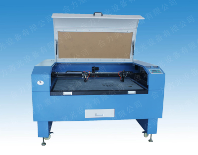 500W Fiber Laser cutting machine With servo motor