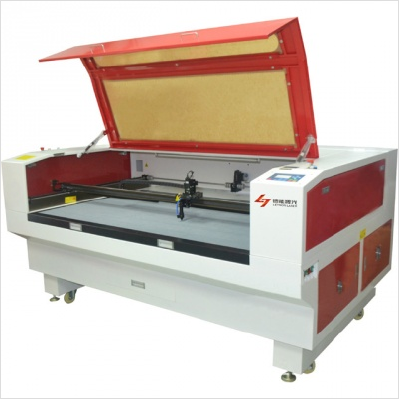 CCD camera positioning laser cutting machine