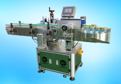 Two sides labeling machine