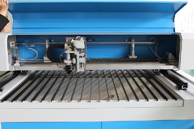  Popular metal and non metal laser cutting machine Rhino-1325A