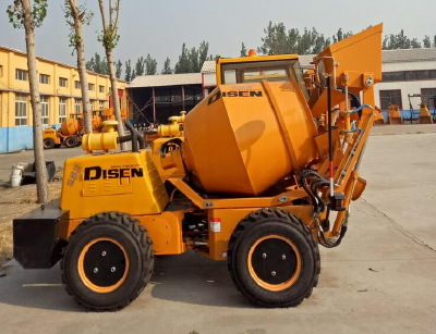 Self propelled concrete truck mixer