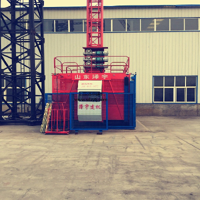 Construction lift SC200/200