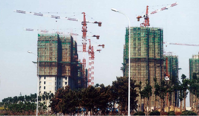 QTZ50 Tower crane on Tianjin building site