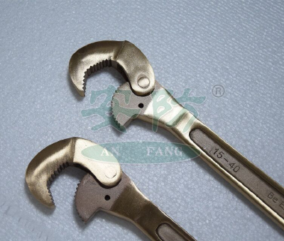 NON SPARKING UNIVERSAL RATCHET TORQUE WRENCH , SAFETY COPPER ALLOY TUBE SPANNER