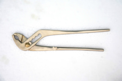 NON SPARKING DIAGONAL CUTTING PLIERS