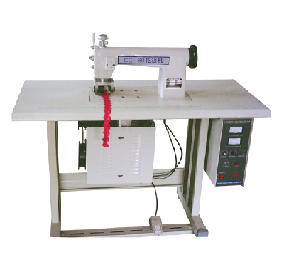 Ultrasonic lace machine