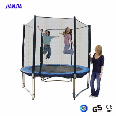 China Factory New Arrival Trampoline with Safety Enclosure, Outdoorround Trampoline