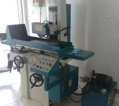 Grinding machine