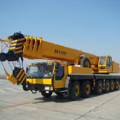 110 ton telescopic truck crane with good quality