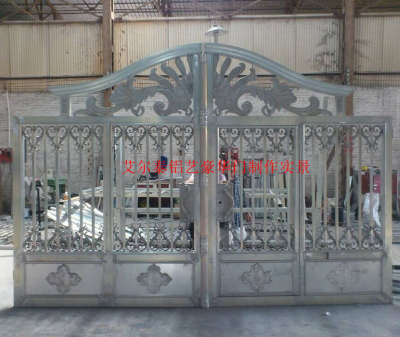 Aluminium door