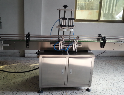 Semi automatic liquid filling machine