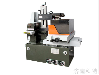 High speed wire cutting machine tool DK7730