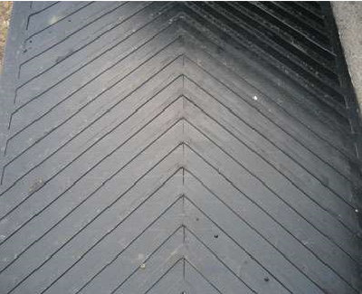 Pattern conveyor belt