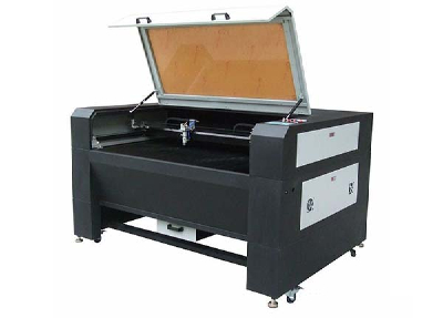 Single head laser cutting machine