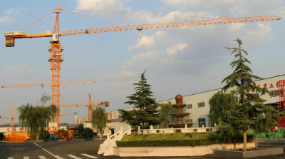 Top-kit tower crane