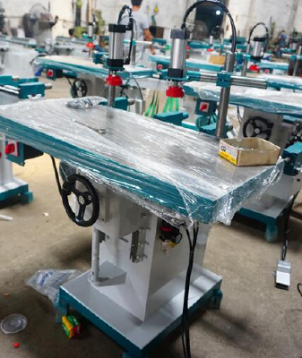 Selling woodworking machinery horizontal drilling horizontal multiple horizontal four head drilling precision woodworking drill drilling machine