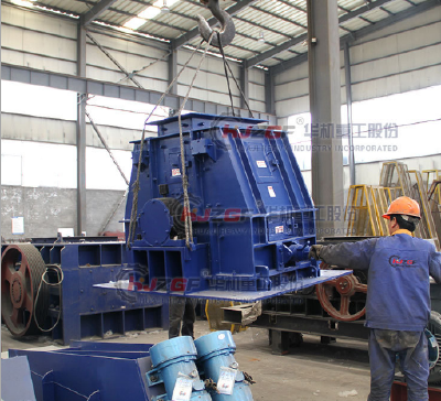 Hammer type sand making machine