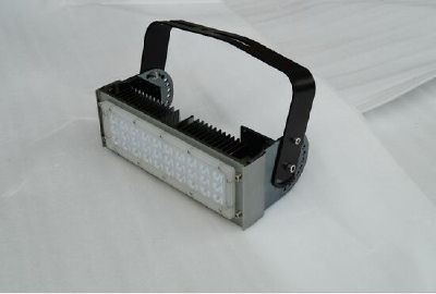 Factory direct LED tunnel lamp package appearance practical and beautiful LED tunnel lamp housing