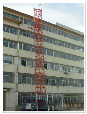 Cargo lift