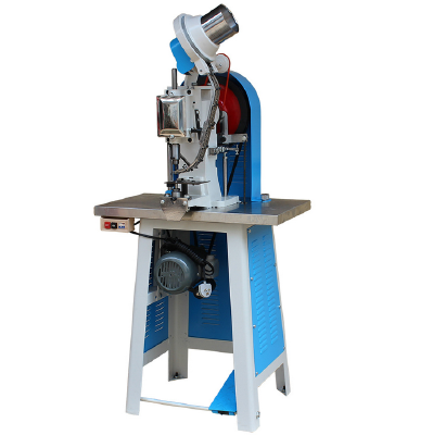 Automatic blanking punch foot nail pin machine rivet machine cap screw machine screw cap machine single head electric eyeleting machine