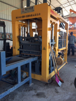 Semi Automatic block making machine price QT6-15 block machine
