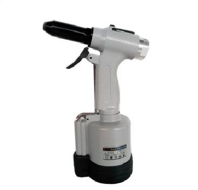 Pneumatic screwdriver