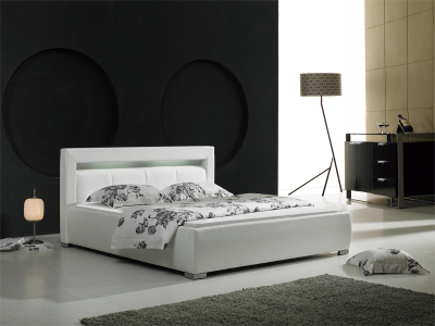 Milano Leather bed