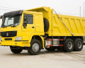 Dump truck