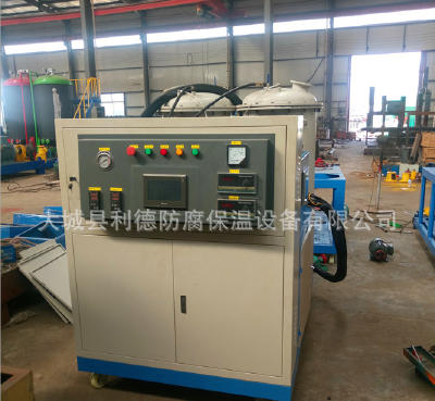 Pouring foaming equipment