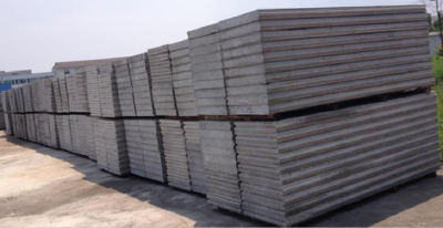 Solid core graphite particle board with double panel