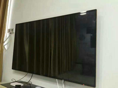 Ultra thin LCD TV