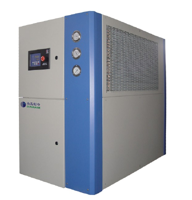 Water cooled box type industrial chiller