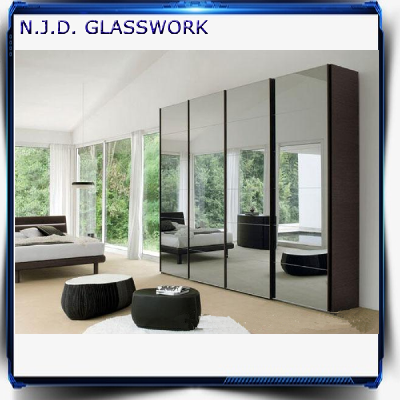 High Reflective Polished Bright Bedroom Mirror