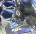 safety shoes with steel toe & plate