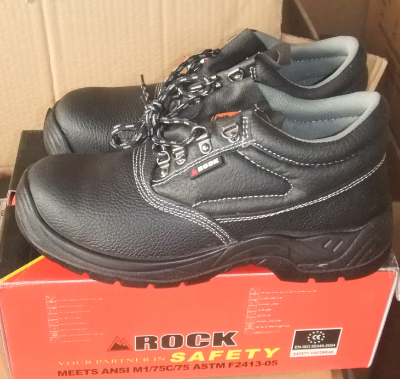 safety shoes