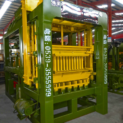 QT4-25 hydraulic fully automatic concrete block making machine