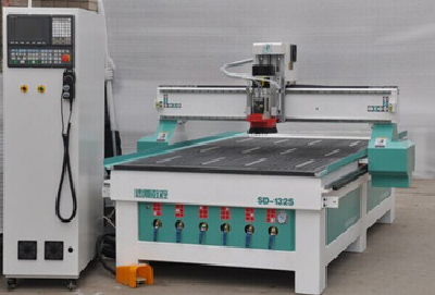 Linear Auto tools changer cnc router machine SD1325C for cabinet furniture