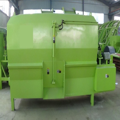 Horizontal TMR Feed Mixer