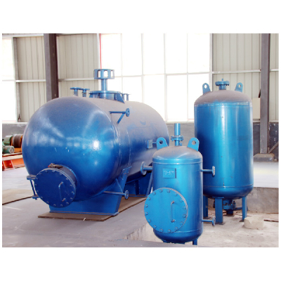Displacement heat exchanger
