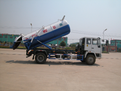 SUCTION SEWAGE TRUCK