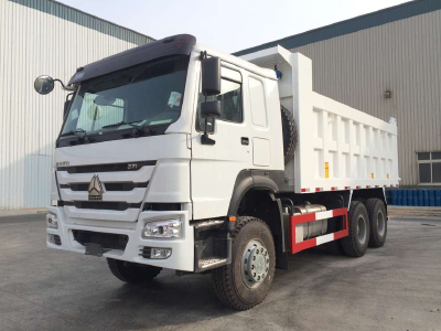 SINOTRUK HOWO 6X4 DUMP TRUCK