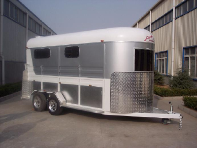 3 horse trailer and deluxe horse float