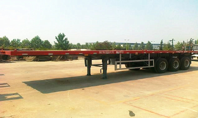 CNHTC Widely used new condition lowflatbed container semi-trailer