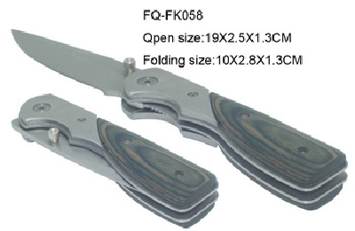 Folding knife