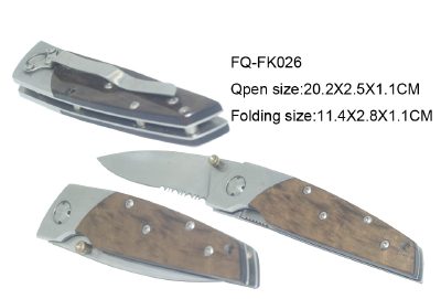 Folding knife