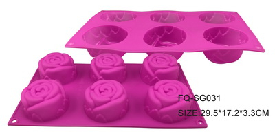 Silicone cake mold