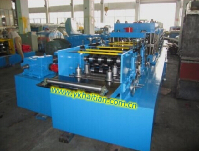 Crash barrier W beam rail forming machine