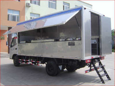 Food truck, mobile kitchen