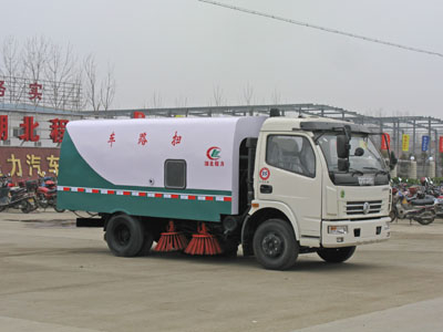 DongFeng road sweeper truck