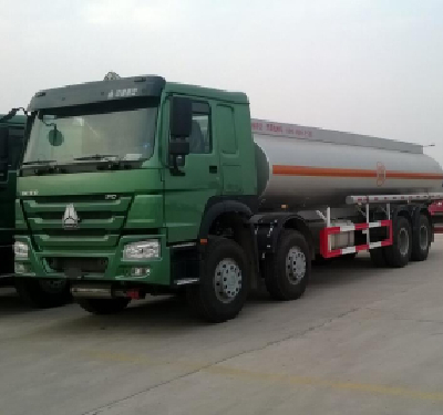 HOWO 8X4 20m3 Oil Tank Truck